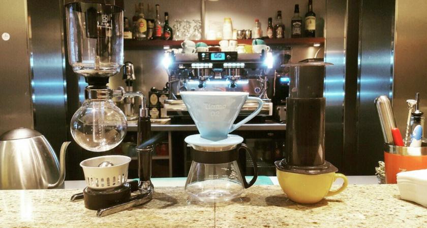 Cafe & bistro ALFA