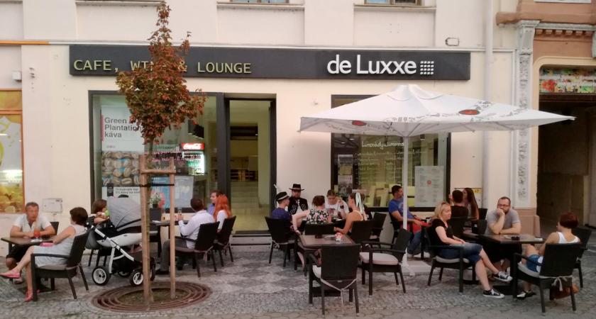 De Luxxe Cafe