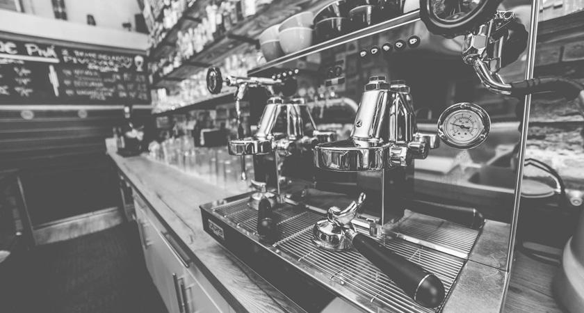 Kocúr kaviareň a pražiareň v Martine