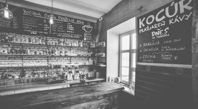 KOCÚR káva & bistro